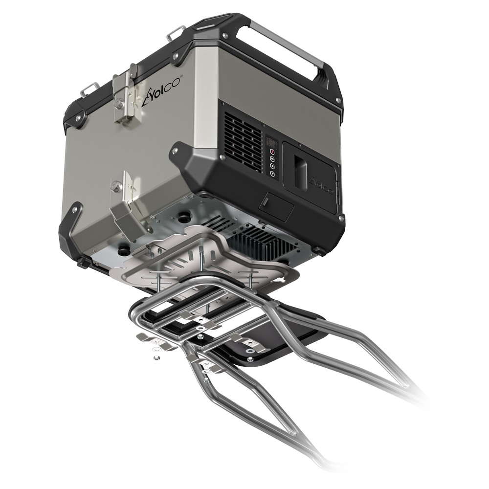 topcase-freezing-&-cooling-MCX17SILVER-06.jpg