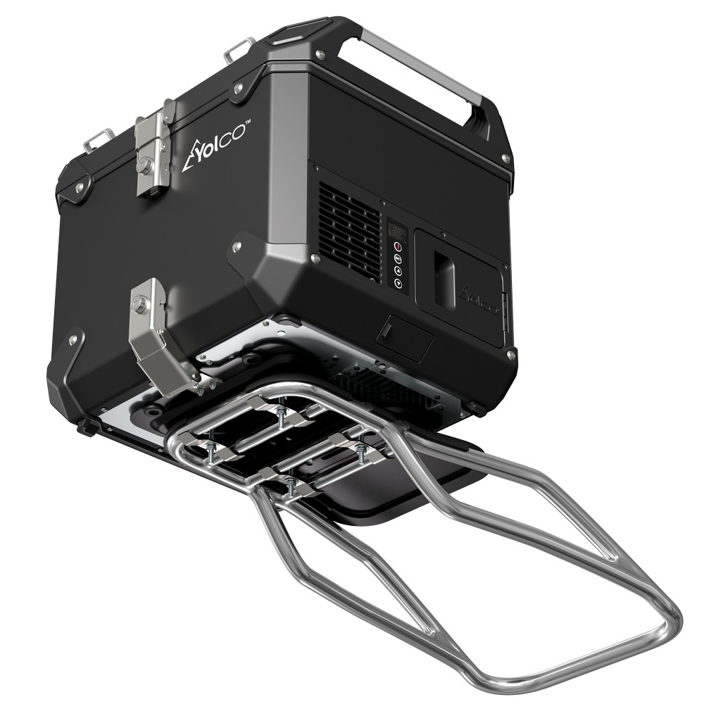 topcase-freezing-&-cooling-MCX17BLACK-07.jpg