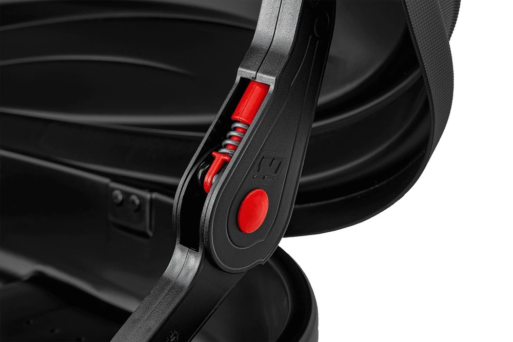 Box dachowy Inter Pack Stella 370 czarny mat 240L – zestaw montażowy: klamry, śruby, elementy mocujące