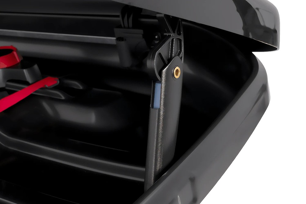 Box dachowy Atera Casar XL czarny metalik - 540L – detal: zestaw akcesoriów montażowych Quick-Fix w komplecie z opakowaniem