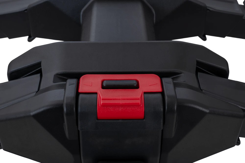 Inter Pack Spider 3 Lite – detal tylnej lampy LED zintegrowanej z platformą - Sklep motozebra