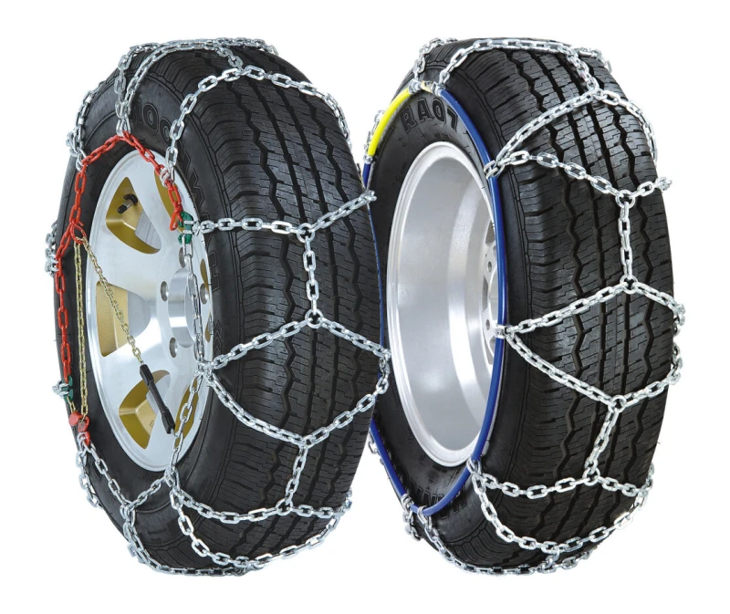 Łańcuchy śniegowe Inter Pack 4WD Royal 260 16 mm założone na dwa koła – widok z boku - Sklep motozebra