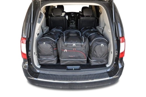 Przejdź do produktu Torby do bagażnika Lancia Voyager I 2011–2016 – zestaw KJUST SPORT 7 szt., 7045001