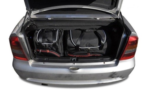 Przejdź do produktu Torby do bagażnika Opel Astra Cabrio G (T98) 2001–2006 – zestaw KJUST SPORT 4 szt., 7031019