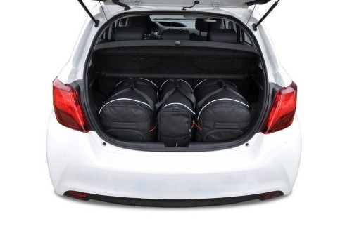 Przejdź do produktu Torby do bagażnika Toyota Yaris Hatchback III (P13) 2011–2020 – zestaw KJUST AERO 3 szt., 7041002