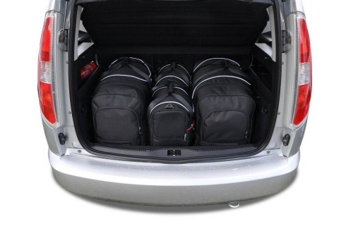 Przejdź do produktu Torby do bagażnika Skoda Roomster Mikrovan I 2006–2015 – zestaw KJUST AERO 4 szt., 7037021