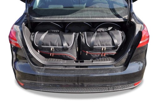 Przejdź do produktu Torby do bagażnika Ford Focus Limousine III 2011–2018 – zestaw KJUST AERO 5 szt., 7015014