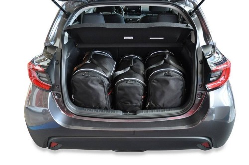 Przejdź do produktu Torby do bagażnika Toyota Yaris IV 2019+ – zestaw KJUST AERO 3 szt., 7041033