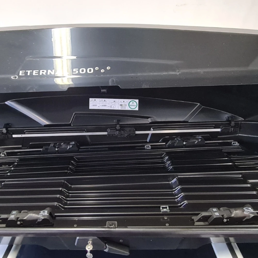 Box dachowy Hakr Eternal 500 czarny połysk - 500L 12