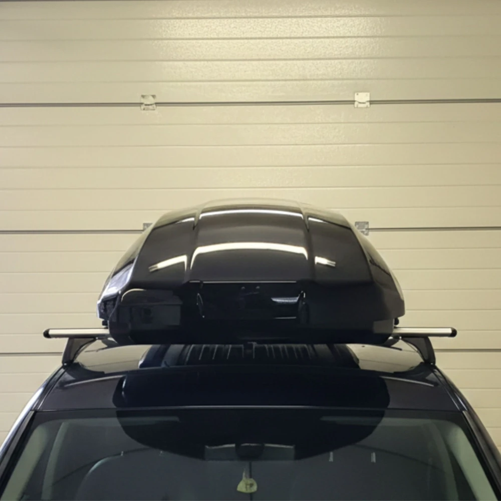 Box dachowy Hakr Eternal 600 czarny połysk - 600L 11