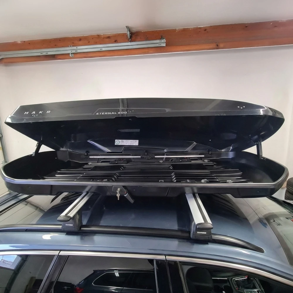 Box dachowy Hakr Eternal 600 czarny połysk - 600L 13