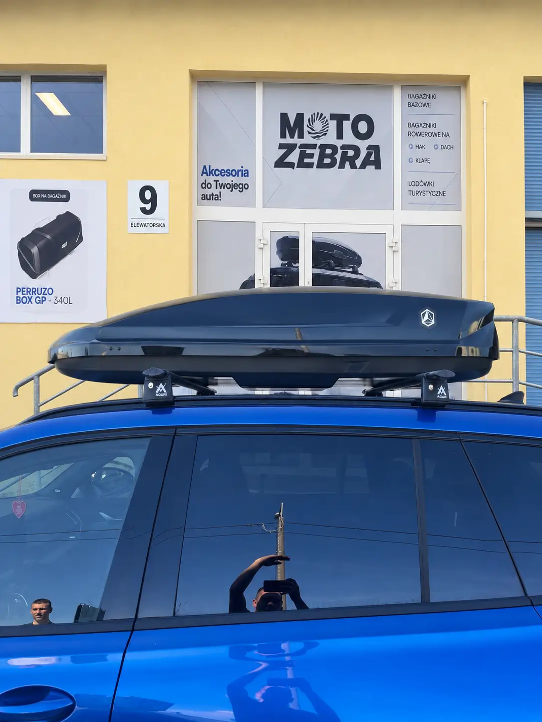 Škoda Kodiaq RS z zamontowanym: Box dachowy Northline - Sklep motozebra – ujęcie 2