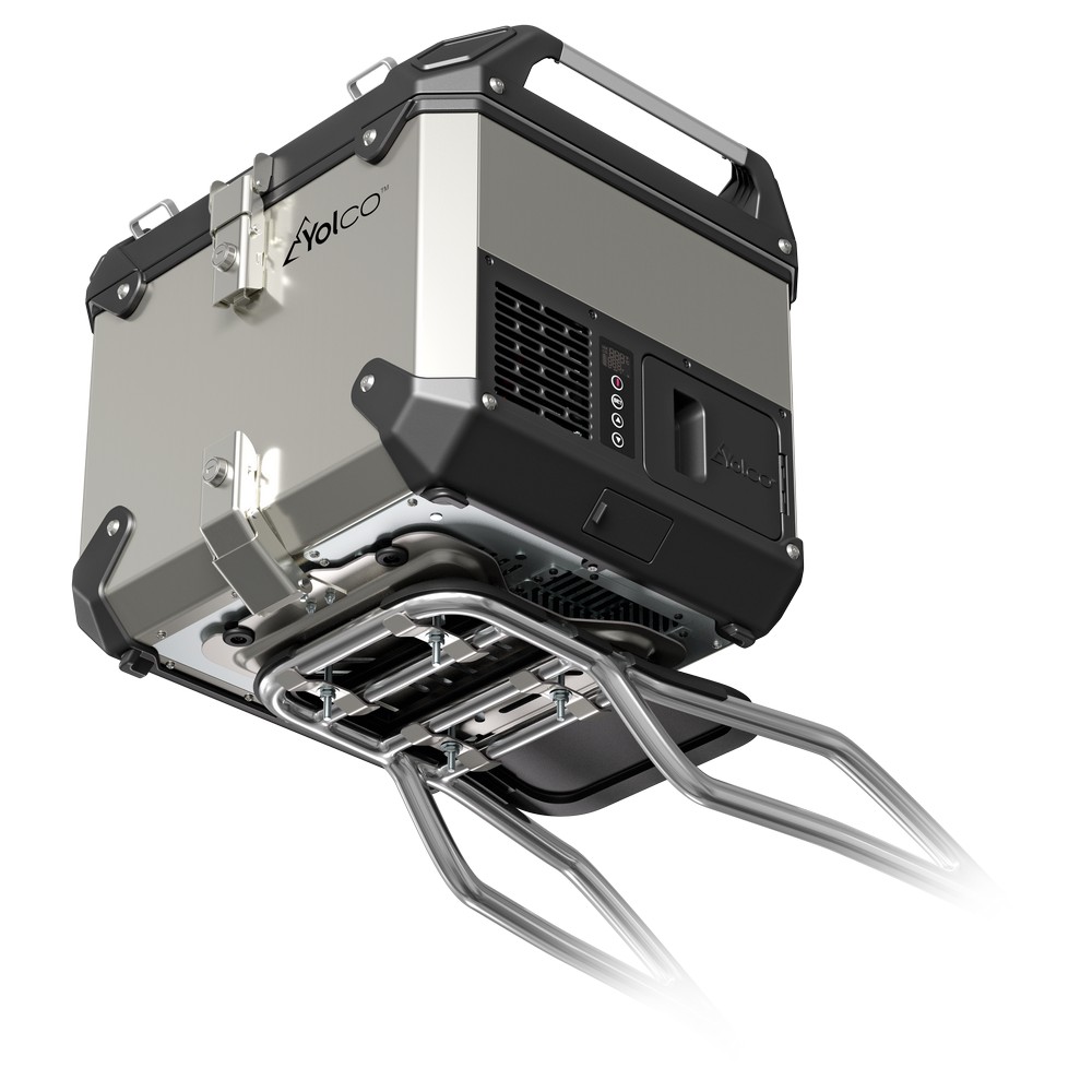 topcase-freezing-&-cooling-MCX17SILVER-07.jpg