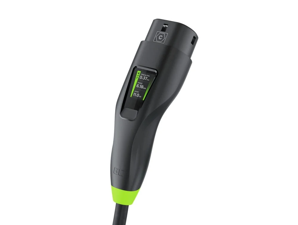 Ładowarka mobilna EV Green Cell 11 kW 2w1 (Typ 2, 7 m) — ekran