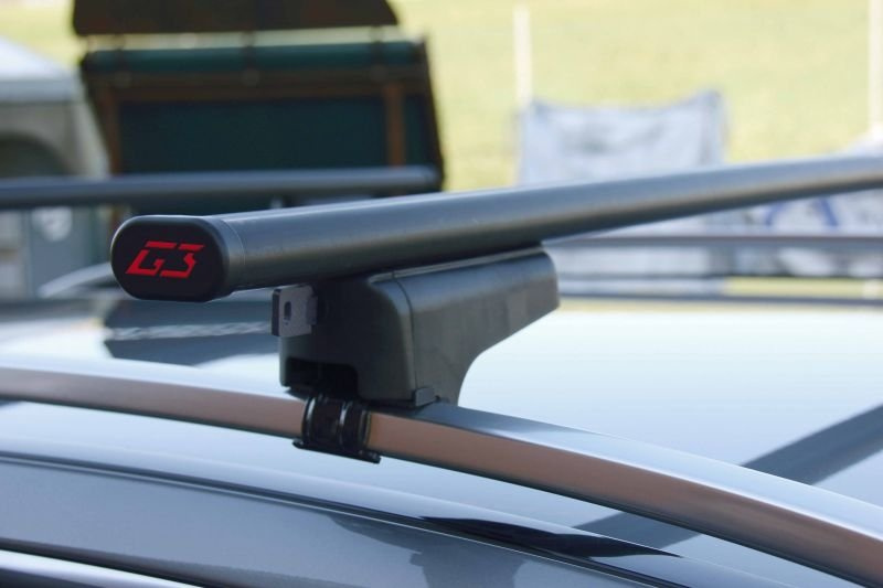Bagażnik dachowy G3 CL 61.130 uniwersalny na relingi tradycyjne i zintegrowane stalowy — kolejne ujęcie zestawu