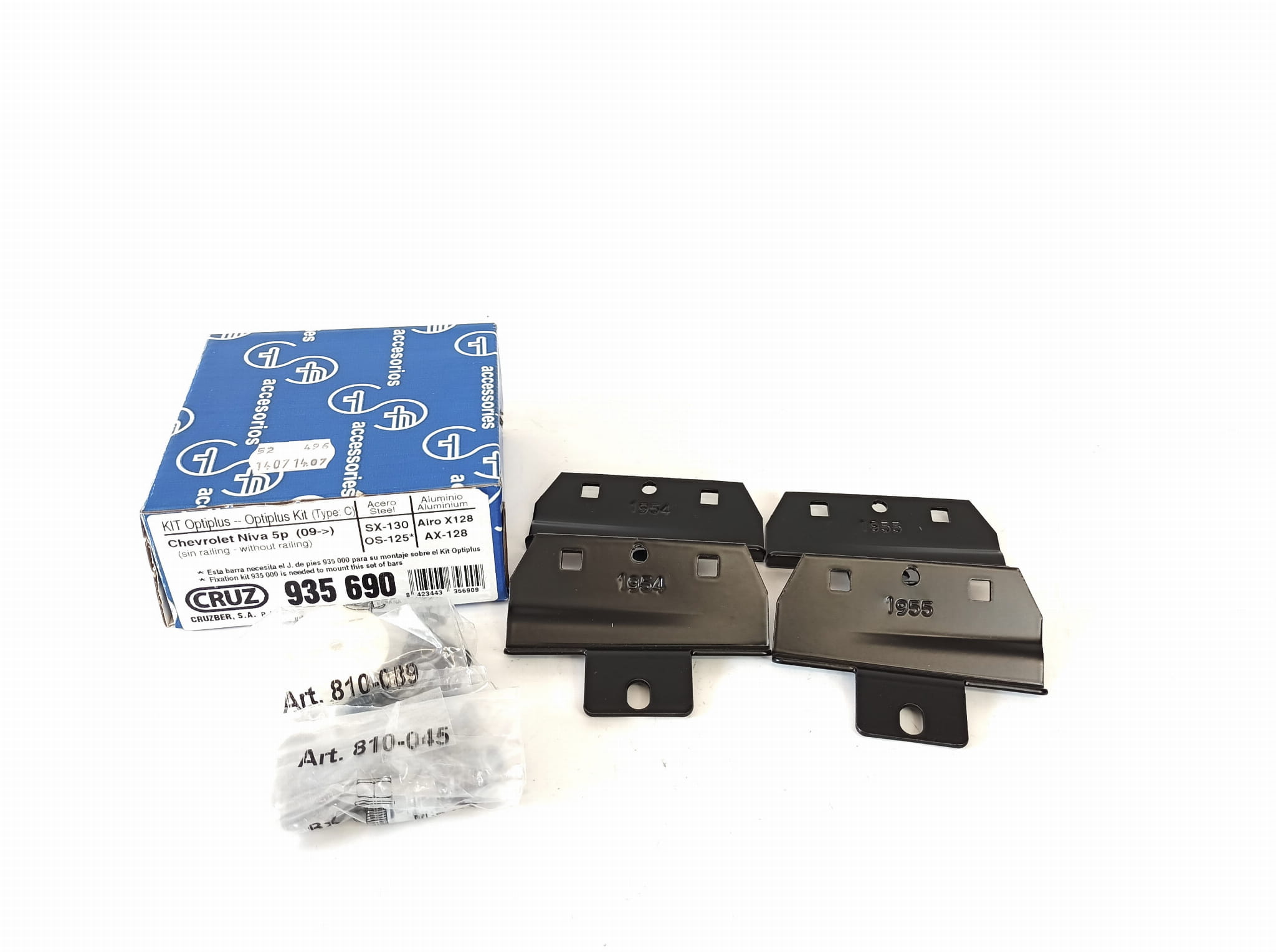 Bagażnik dachowy CRUZ 921-365 + kit 935-690 — Chevrolet Niva (od 2009), Łada Niva II (od 2009) — zastosowanie