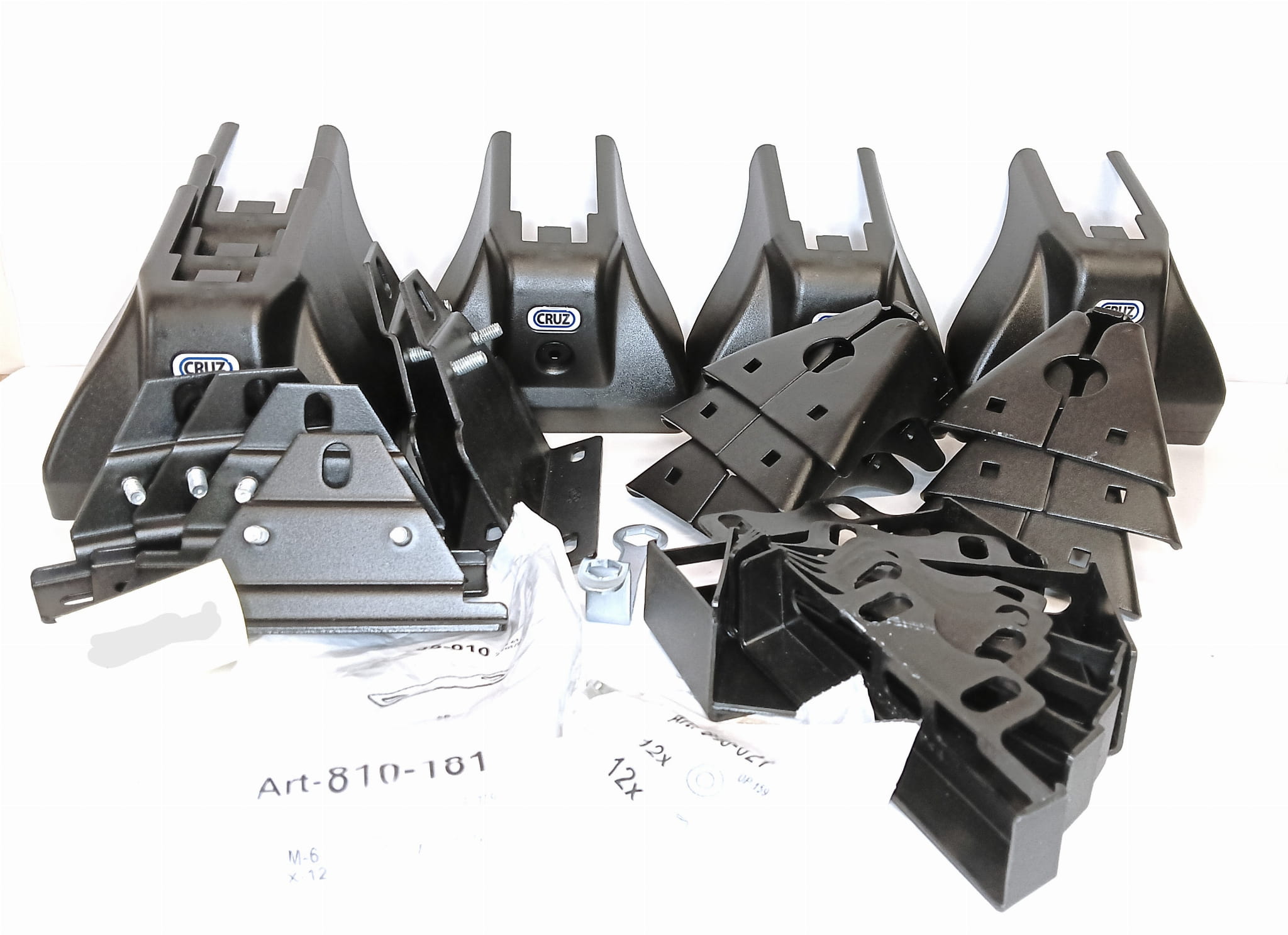 Bagażnik dachowy CRUZ 925-096 + kit 934-422 — Mercedes Vito II W639 (2003-2014), Mercedes Viano I i II (2003-2014), Mercedes Vito III W447 (od 2014) i 1 inne — zastosowanie