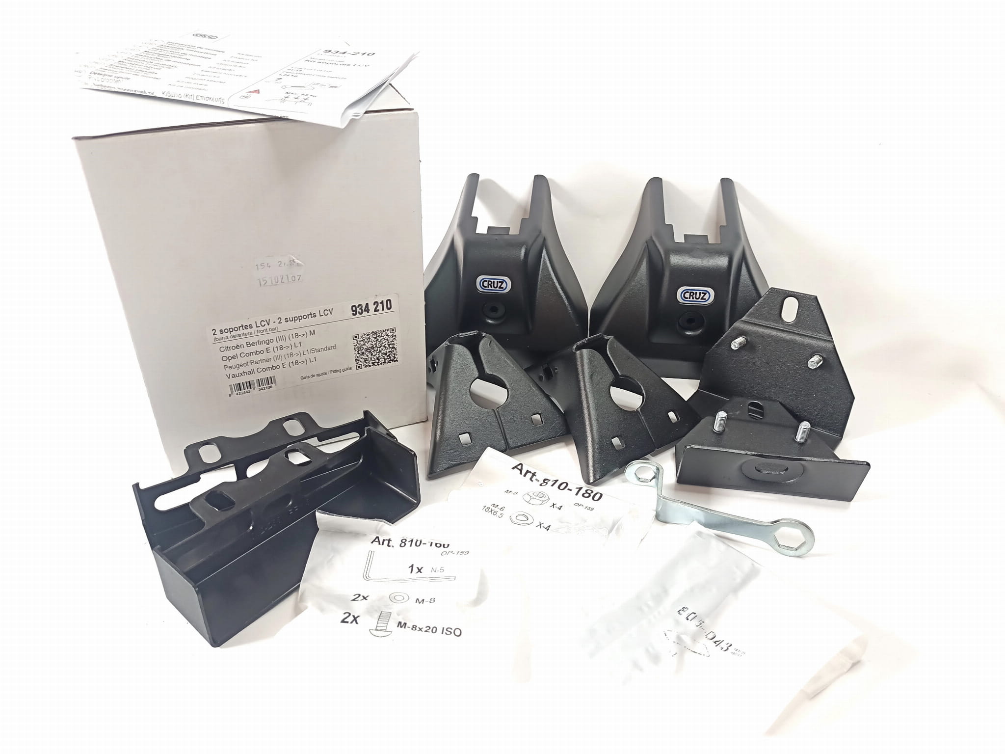 Bagażnik dachowy CRUZ 924-085 + kit 934-210 — Peugeot Partner III (od 2018), Opel Combo E (od 2018), Toyota Proace City I (od 2019) i 2 inne — zastosowanie