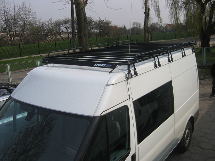 Platforma dachowa CRUZ 910-505 + stopy 933-072x2 — Ford Transit (2000-2013)