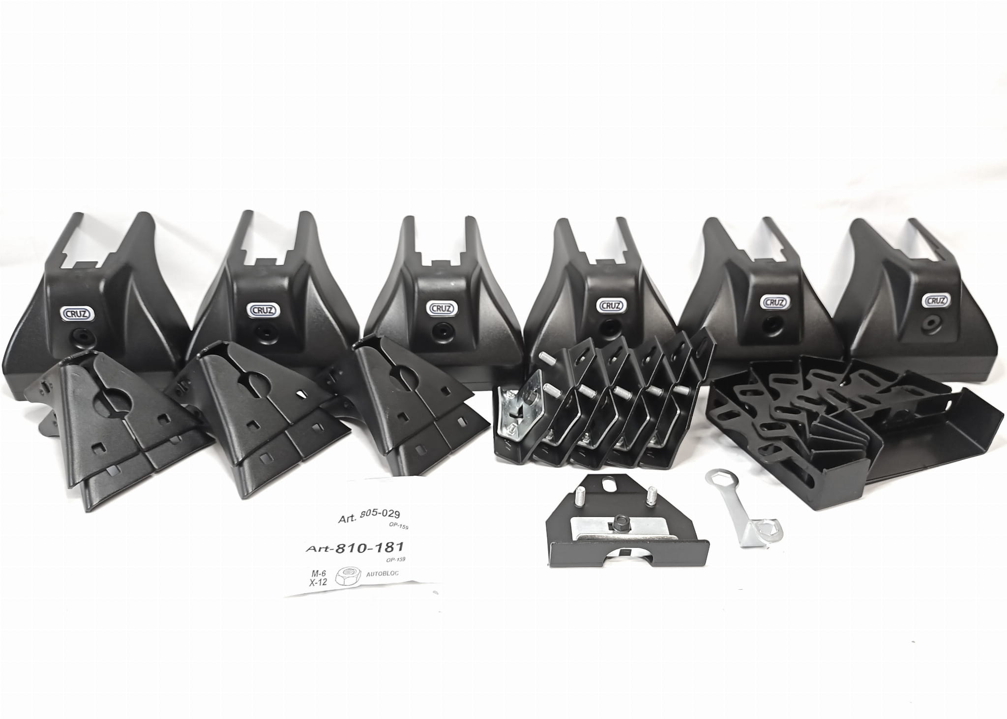 Platforma dachowa CRUZ 910-402 + kit 934-406 — Iveco Daily II (2000-2014) — zastosowanie