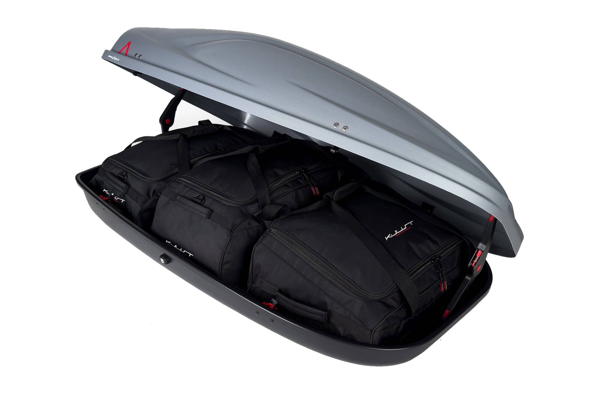 Torby KJUST do boksu dachowego G3 Absolute 400 — torby ułożone w boksie