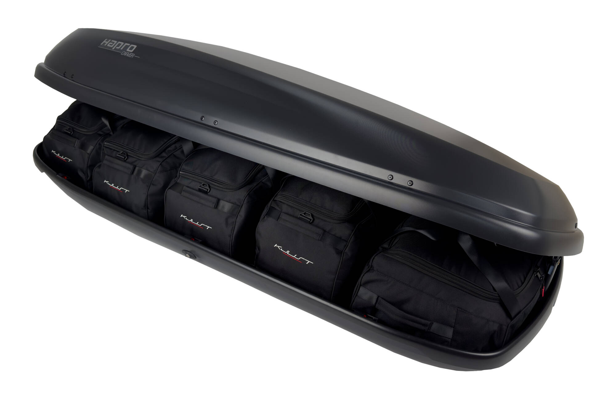 Torby KJUST do boksu dachowego Hapro Carver 8.5 — torby ułożone w boksie