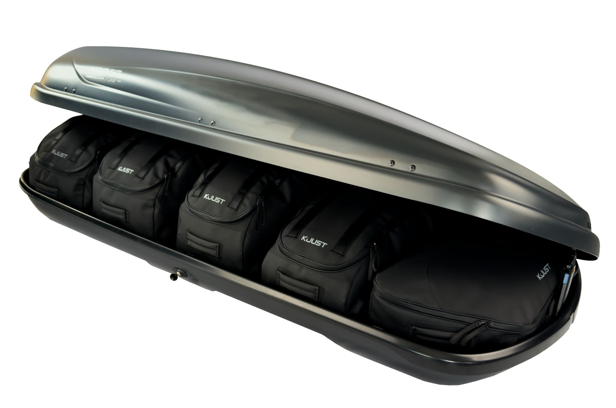 Torby KJUST PRO do boksu dachowego Interpack Traxer 8.6 — torby ułożone w boksie