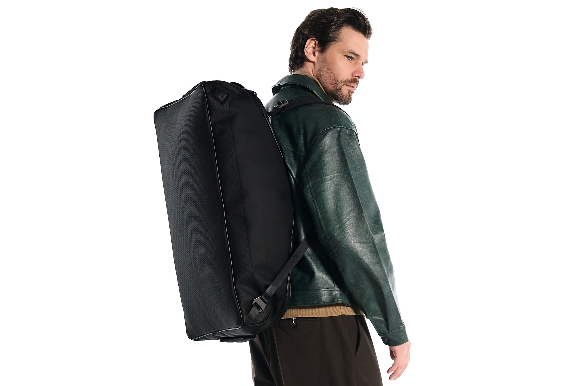 Torby KJUST PRO do boksu dachowego Volvo Travel 400 — torba noszona jak plecak
