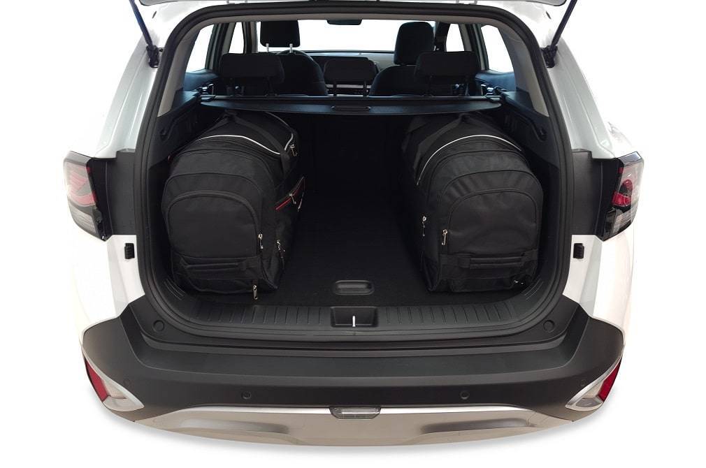 Torby KJUST AERO do Kia Sportage SUV Hybrid V — torby wyjmowane z bagażnika krok po kroku