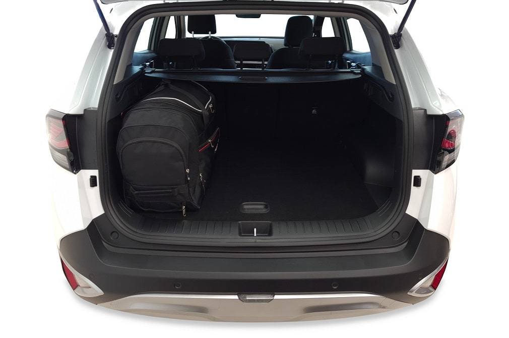 Torby KJUST AERO do Kia Sportage Plug-In Hybrid V — torby wyjmowane z bagażnika krok po kroku
