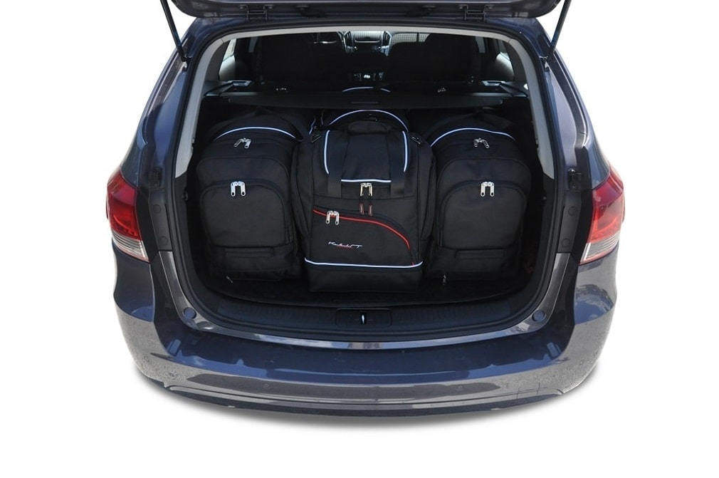 Torby KJUST SPORT do Chevrolet Cruze Kombi I (J308) — zestaw ułożony w bagażniku