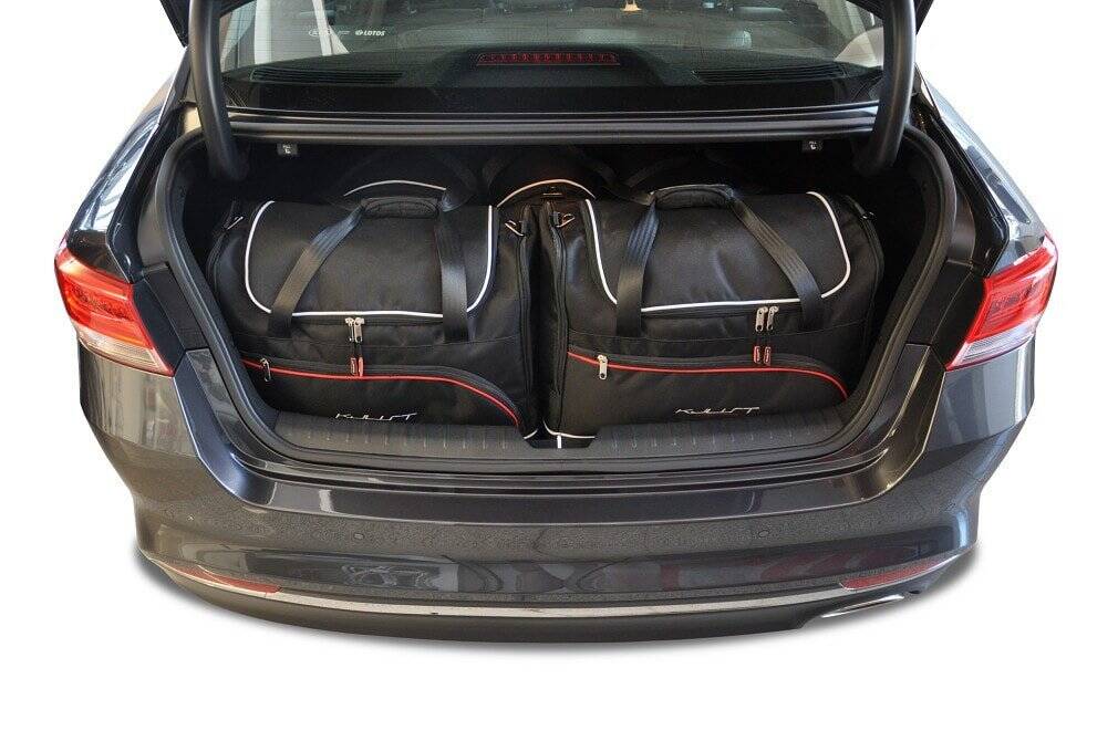 Torby KJUST AERO do Kia Optima Limousine IV — zestaw ułożony w bagażniku