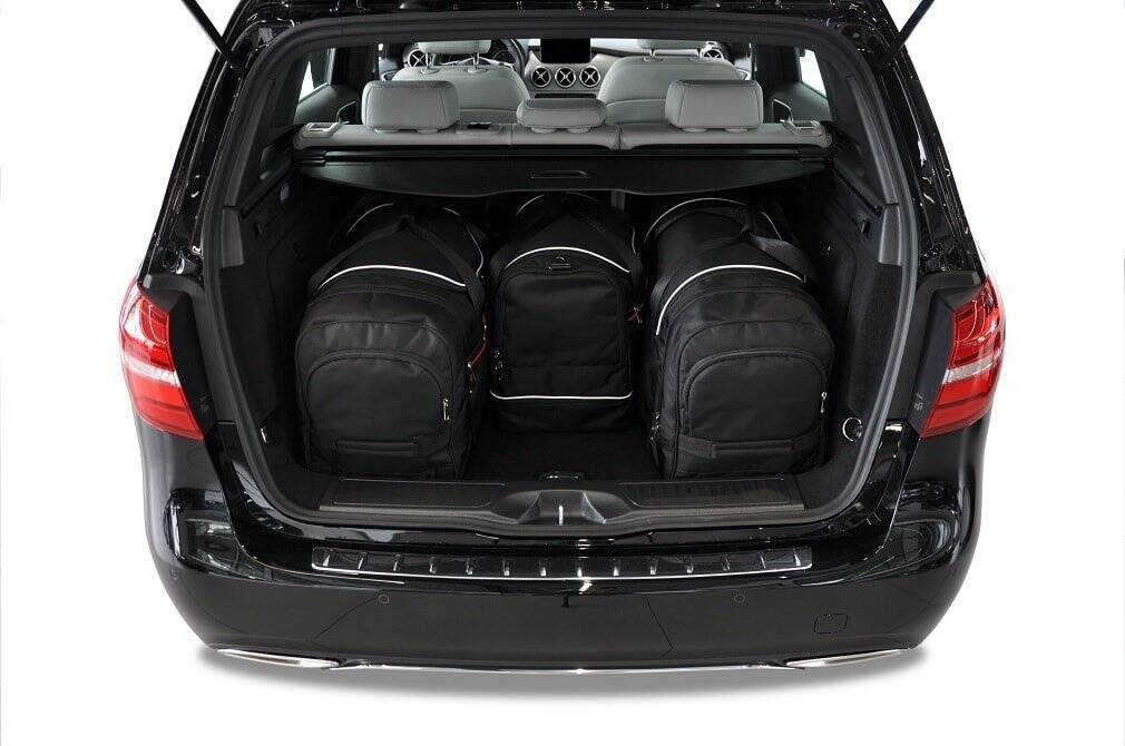 Torby KJUST AERO do Mercedes-Benz B Sports Tourer W246 — torby wyjmowane z bagażnika krok po kroku