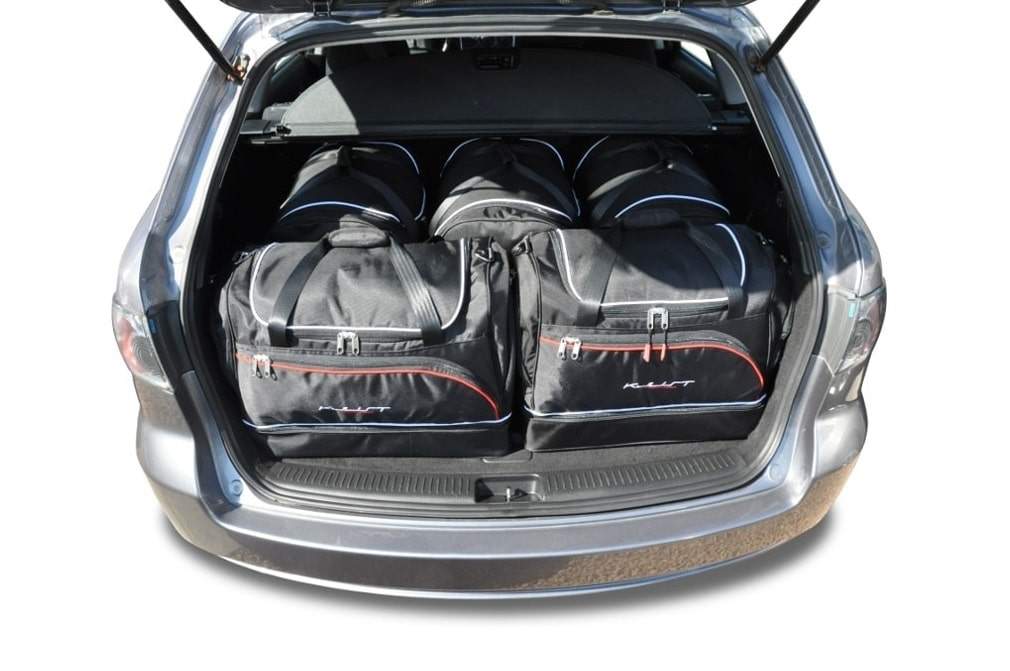 Torby KJUST SPORT do Mazda 6 Kombi I — zestaw ułożony w bagażniku