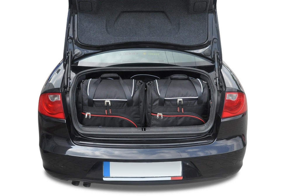 Torby KJUST SPORT do Seat Exeo Limousine I — zestaw ułożony w bagażniku
