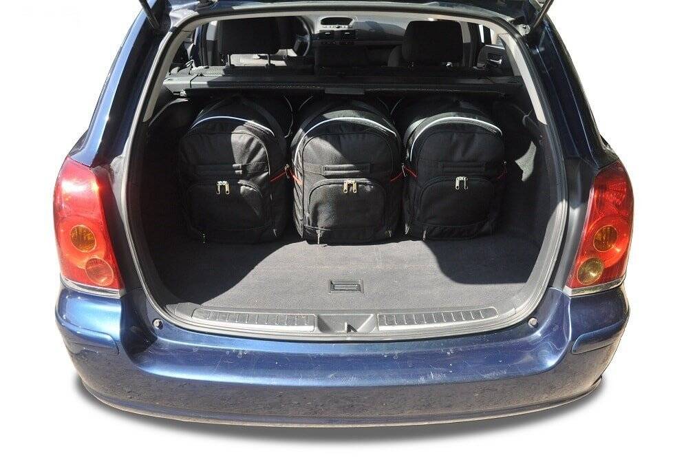 Torby KJUST SPORT do Toyota Avensis Wagon II (T25) — torby wyjmowane z bagażnika krok po kroku