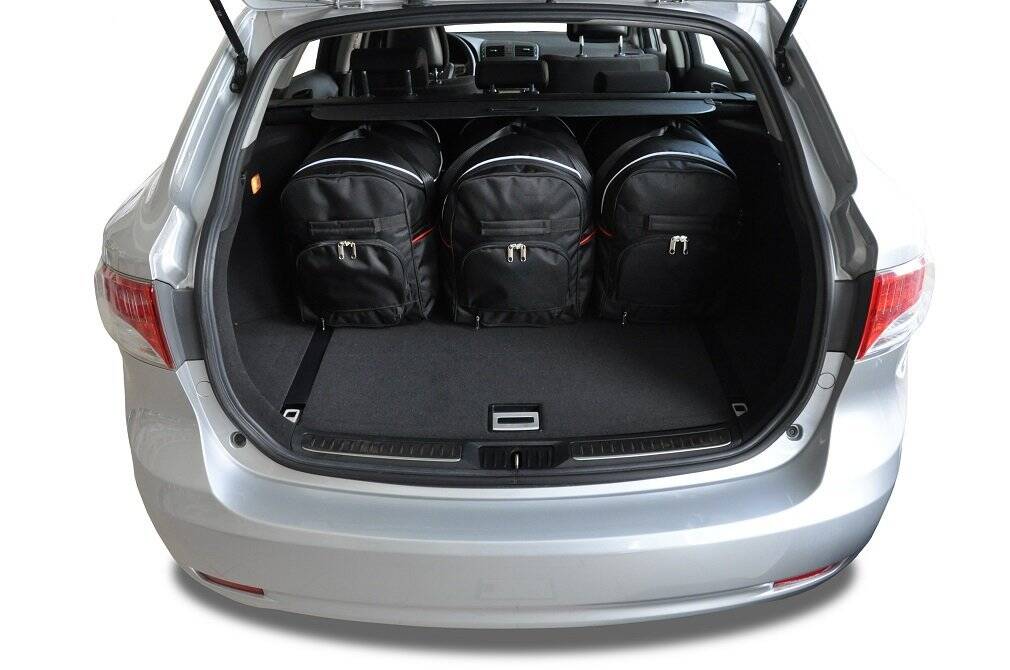Torby KJUST SPORT do Toyota Avensis Wagon III (T27) — torby wyjmowane z bagażnika krok po kroku