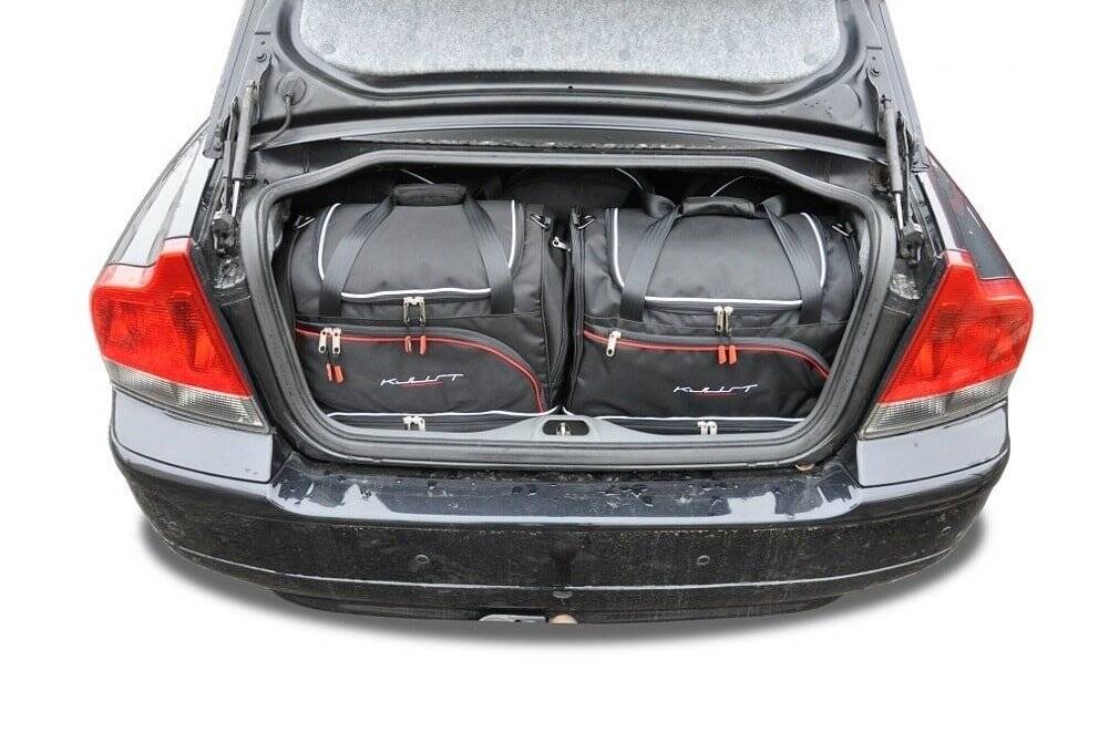 Torby KJUST SPORT do Volvo S60 I (384) — zestaw ułożony w bagażniku