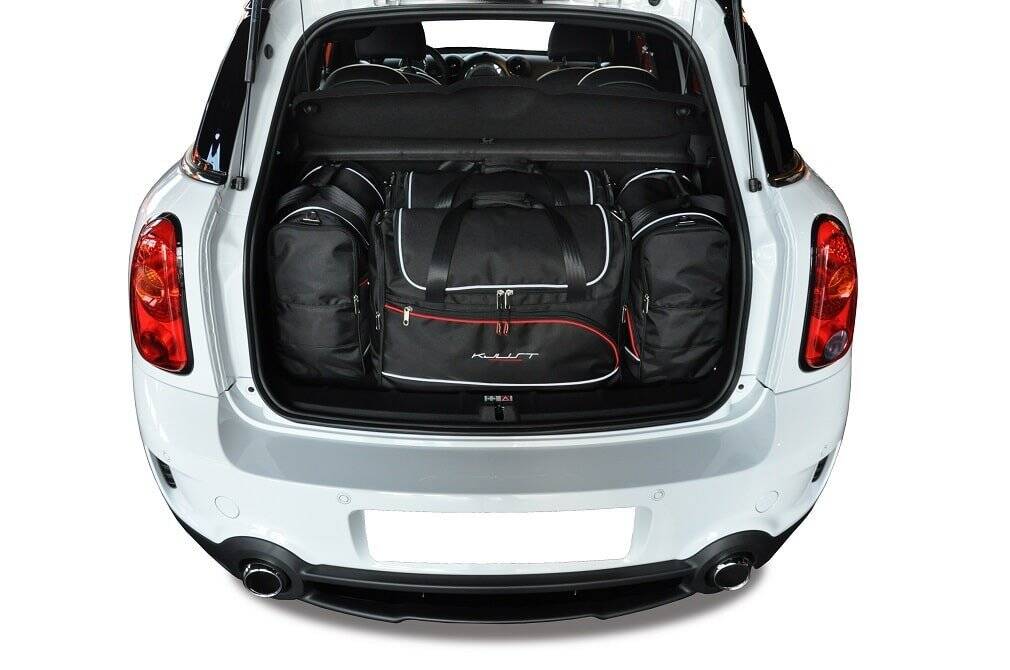 Torby KJUST AERO do Mini Countryman R60 — zestaw ułożony w bagażniku