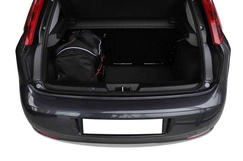 Torby KJUST AERO do Fiat Punto Hatchback — torby wyjmowane z bagażnika krok po kroku