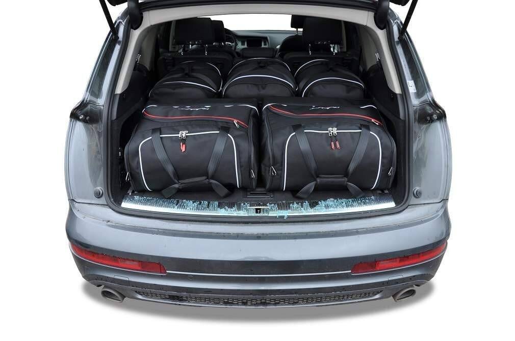 Torby KJUST SPORT do Audi Q7 I (4L) — zestaw ułożony w bagażniku