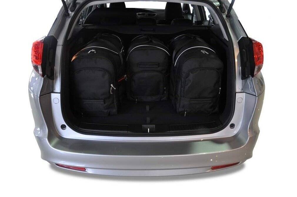 Torby KJUST SPORT do Honda Civic Tourer IX — torby wyjmowane z bagażnika krok po kroku