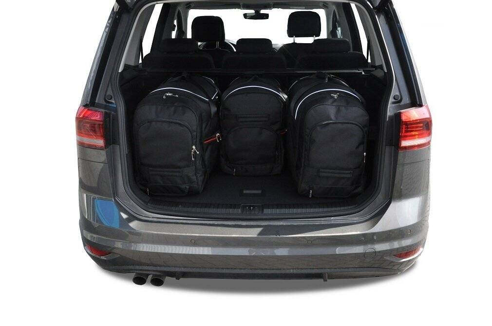 Torby KJUST SPORT do Volkswagen Touran III (5T) — torby wyjmowane z bagażnika krok po kroku