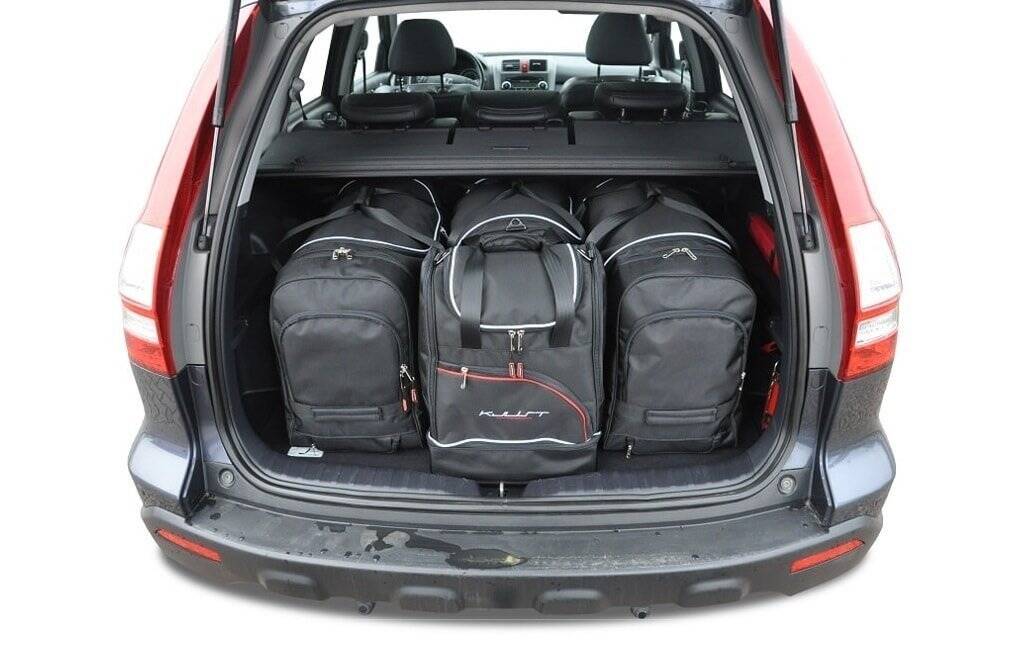 Torby KJUST SPORT do Honda CR-V III — zestaw ułożony w bagażniku