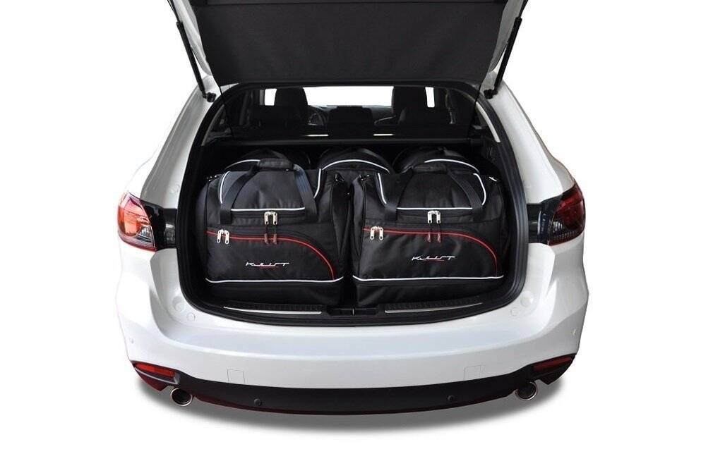 Torby KJUST SPORT do Mazda 6 Kombi III — zestaw ułożony w bagażniku