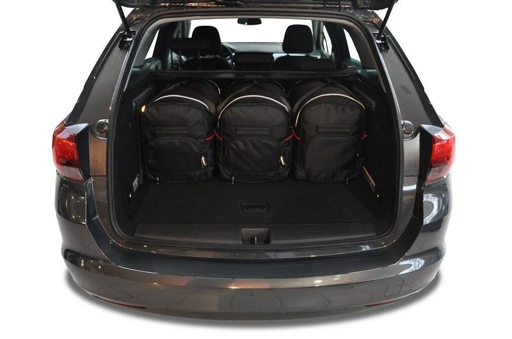 Torby KJUST SPORT do Opel Astra Sports Tourer K (B16) — torby wyjmowane z bagażnika krok po kroku