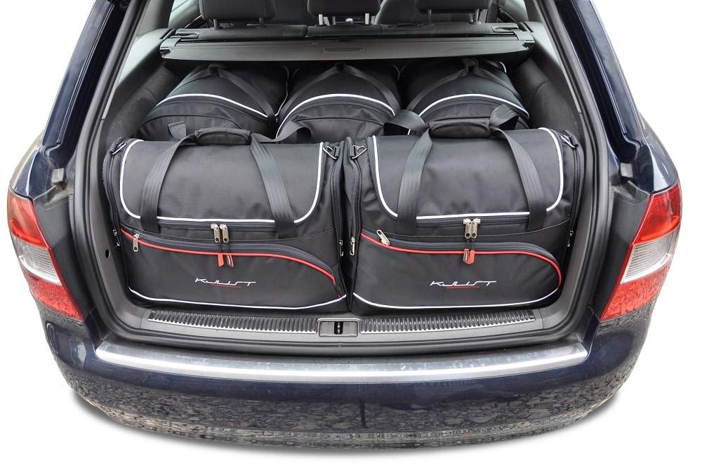 Torby KJUST AERO do Audi A4 / S4 Avant B6 — zestaw ułożony w bagażniku