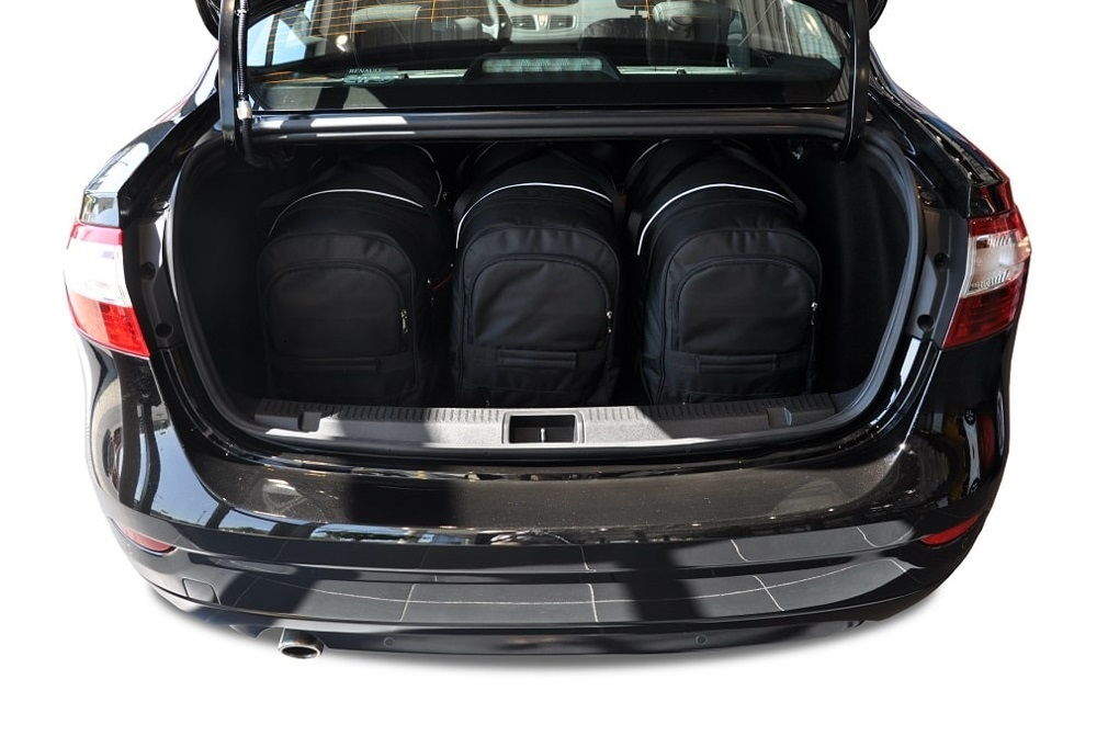 Torby KJUST AERO do Renault Fluence Limousine I — torby wyjmowane z bagażnika krok po kroku
