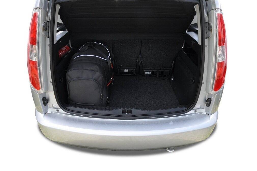 Torby KJUST AERO do Skoda Roomster Mikrovan I — torby wyjmowane z bagażnika krok po kroku