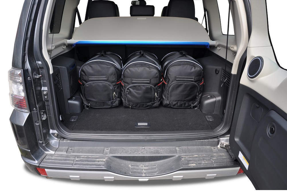 Torby KJUST SPORT do Mitsubishi Pajero 5D IV — torby wyjmowane z bagażnika krok po kroku